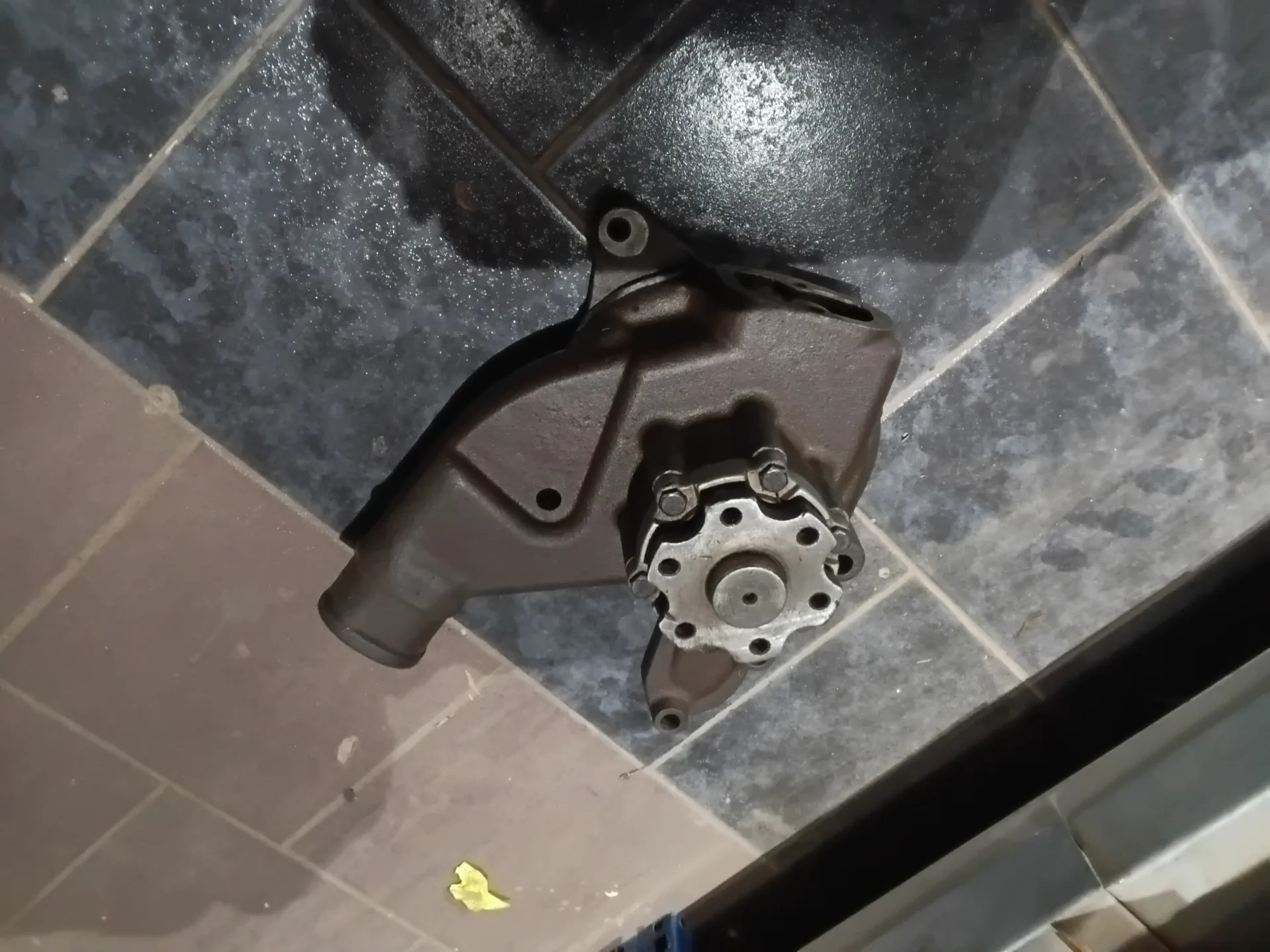 Pompe à Eau Mercedes-Benz