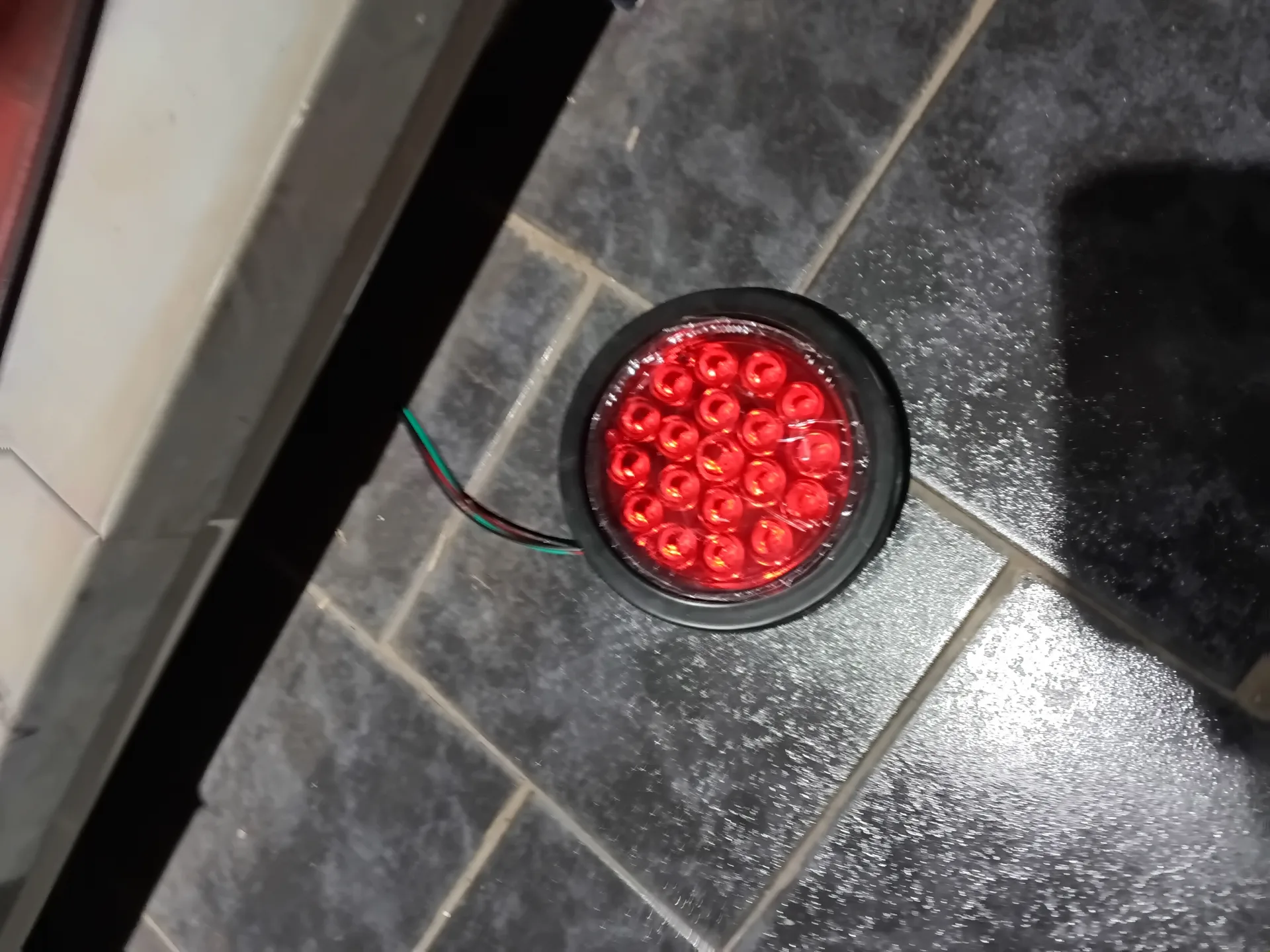 Feu Arrière Led Rouge Gauche-Droite