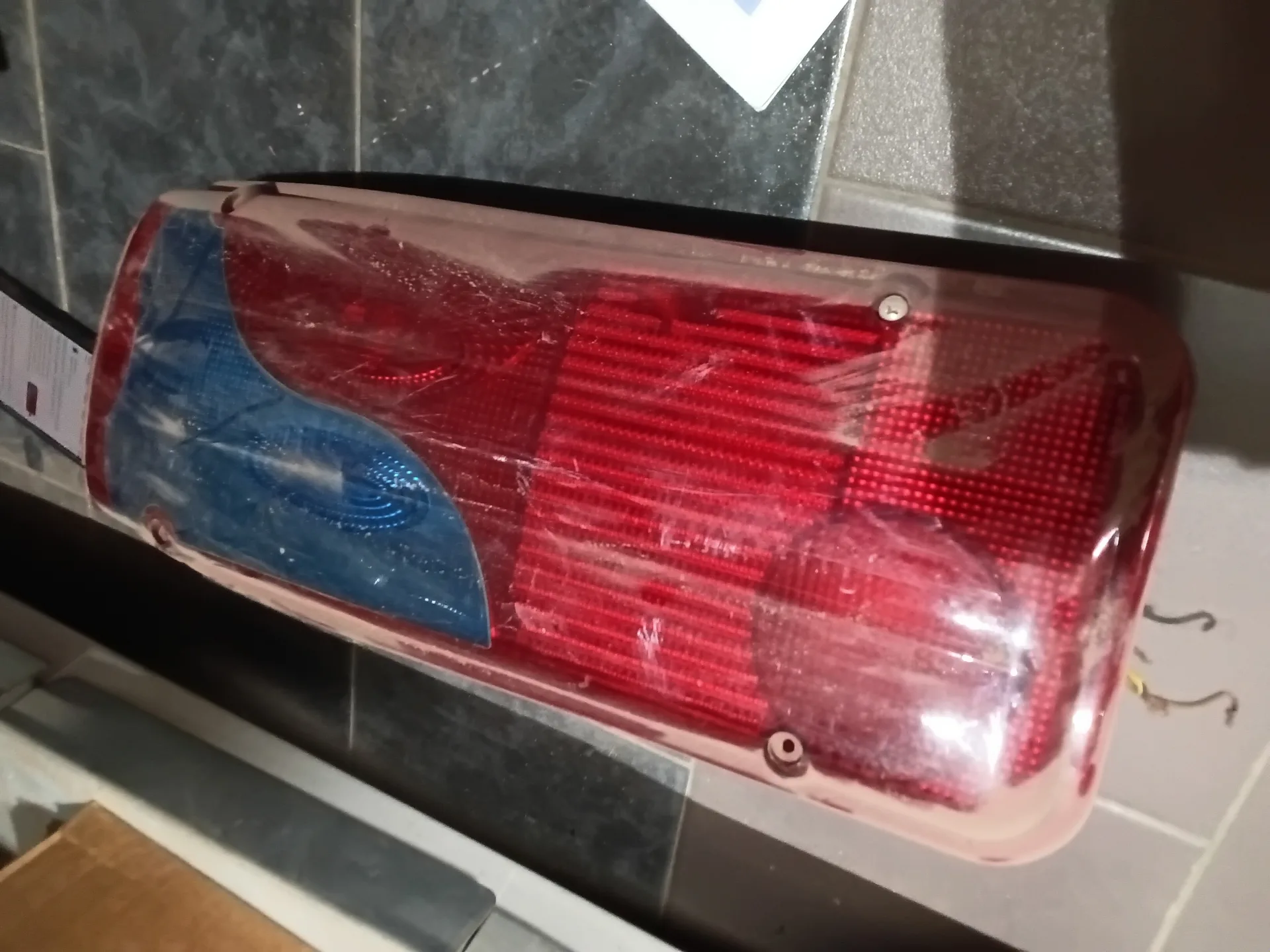 Feu Arrière NORMAL Droite